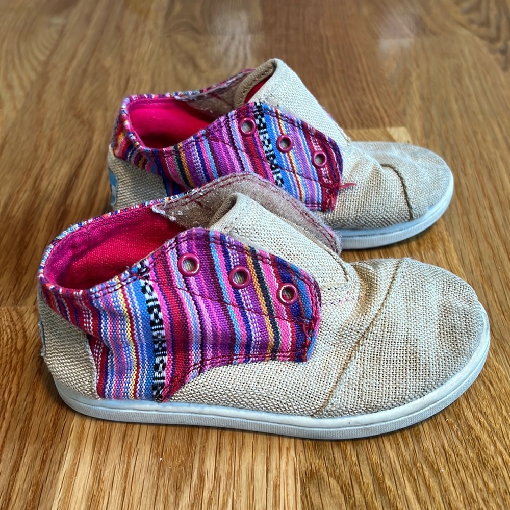 Toms velcro boho booties